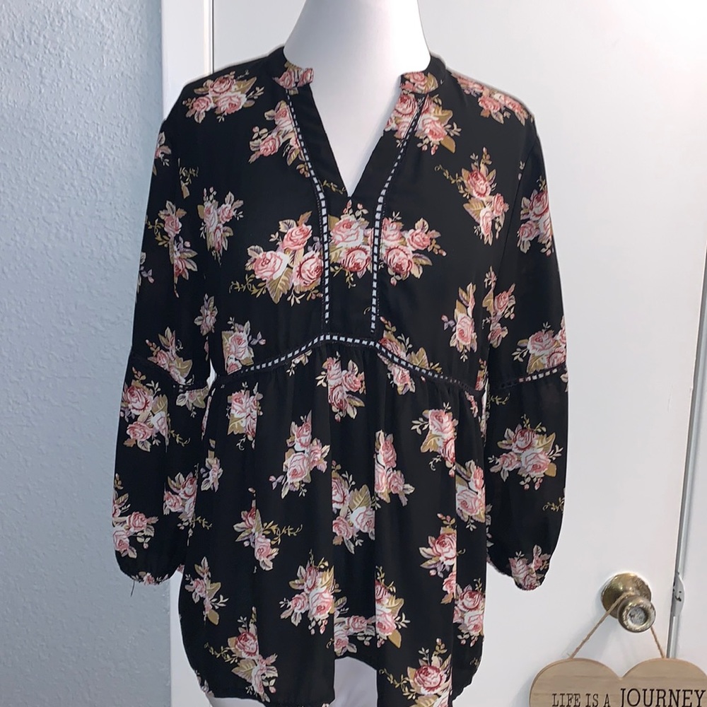 Mi Ami - Black Blouse
